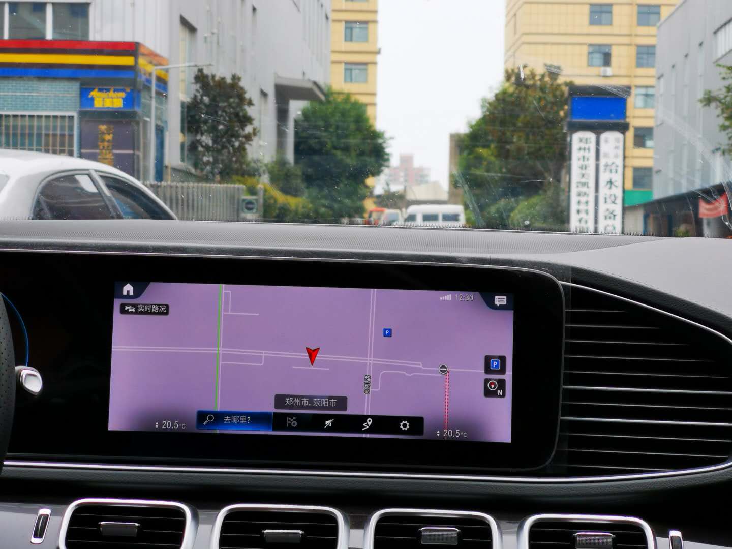 AG拼搏手机平台在车载玻璃上的运用